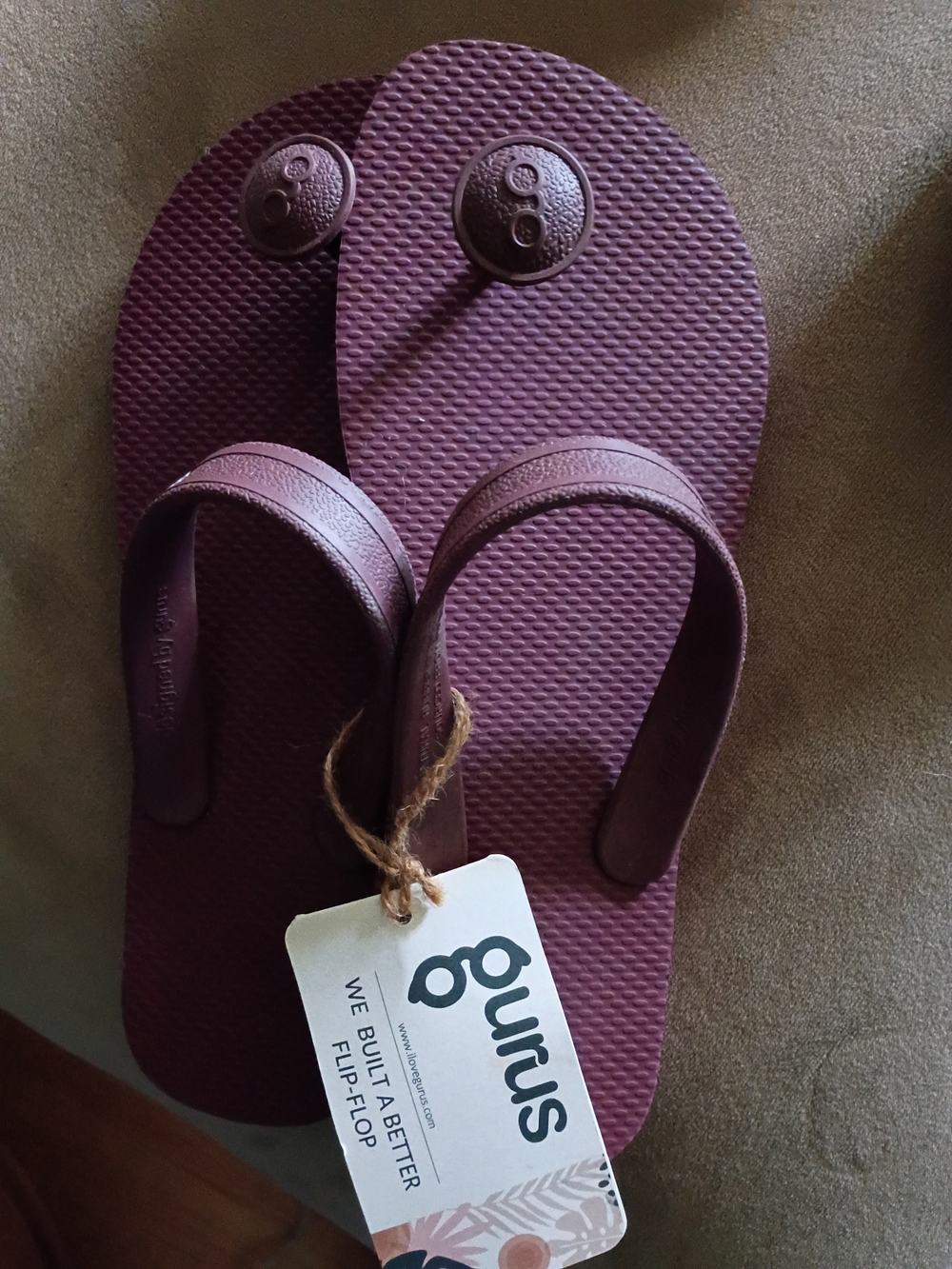 Women's Flip-Flop Sandals in Plum